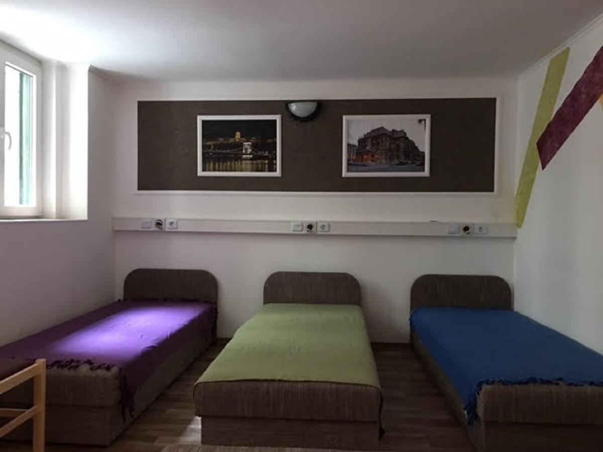 Opera Hostel Budapeşte Dış mekan fotoğraf