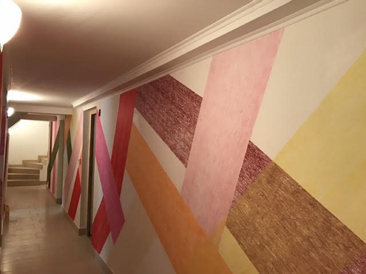Opera Hostel Budapeşte Dış mekan fotoğraf