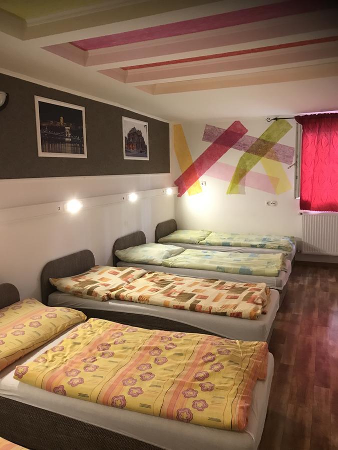 Opera Hostel Budapeşte Dış mekan fotoğraf