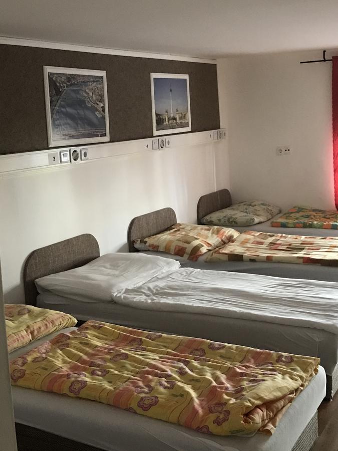 Opera Hostel Budapeşte Dış mekan fotoğraf