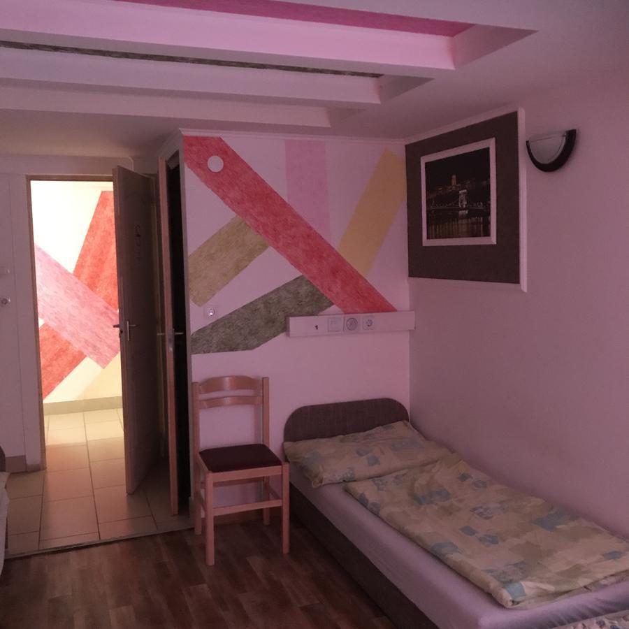 Opera Hostel Budapeşte Dış mekan fotoğraf