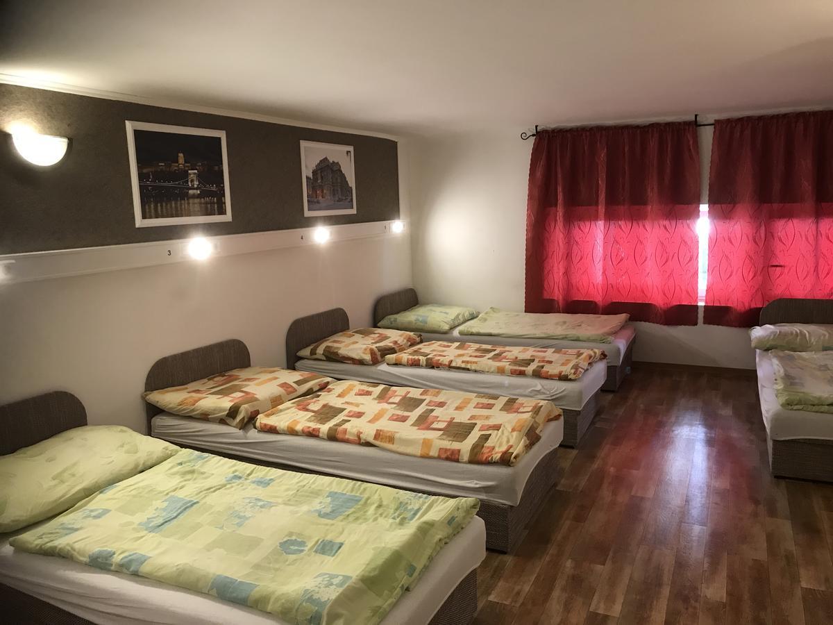 Opera Hostel Budapeşte Dış mekan fotoğraf