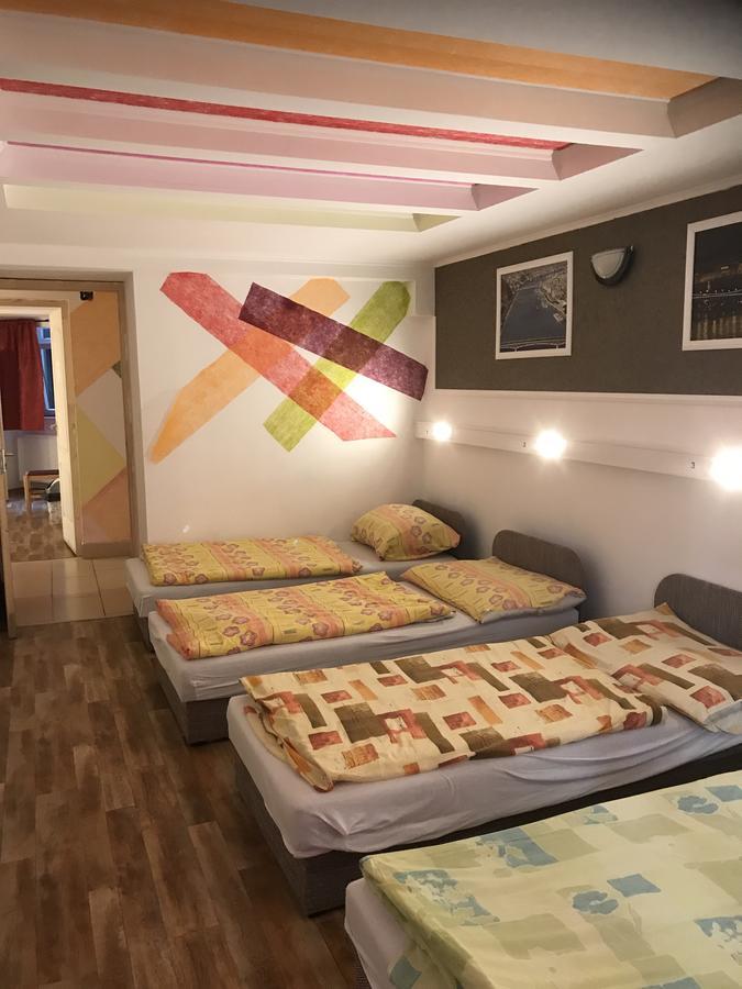 Opera Hostel Budapeşte Dış mekan fotoğraf