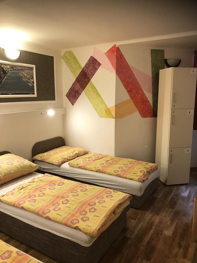 Opera Hostel Budapeşte Dış mekan fotoğraf