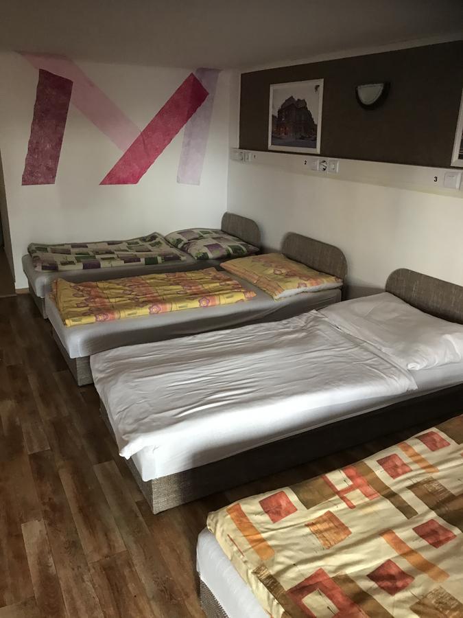 Opera Hostel Budapeşte Dış mekan fotoğraf