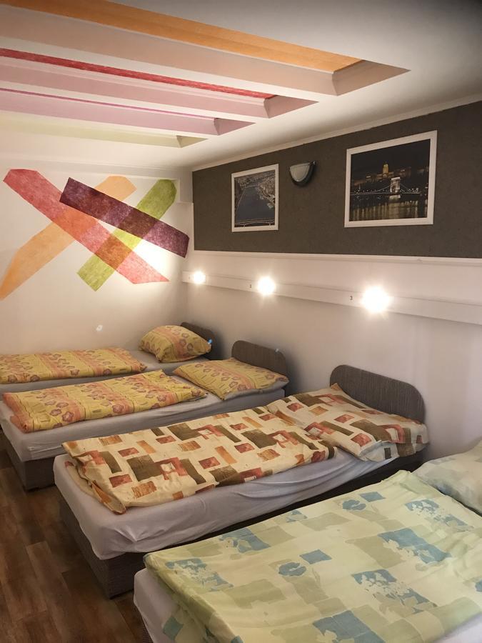 Opera Hostel Budapeşte Dış mekan fotoğraf