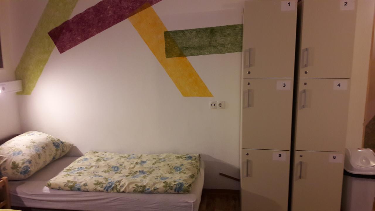 Opera Hostel Budapeşte Dış mekan fotoğraf