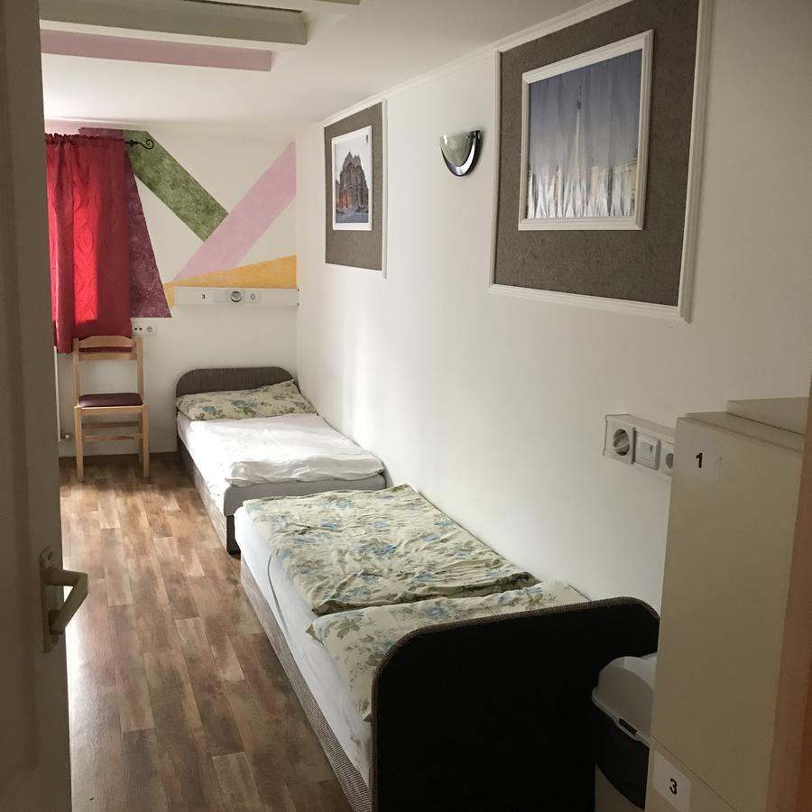 Opera Hostel Budapeşte Dış mekan fotoğraf